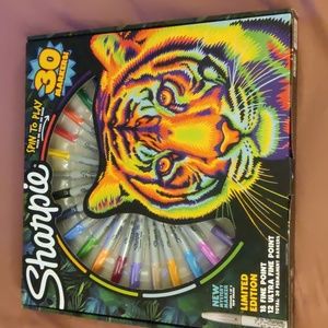 Sharpie 30 pack